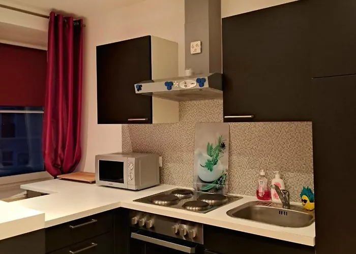 Πανσιόν Rentcenter79_2 4*